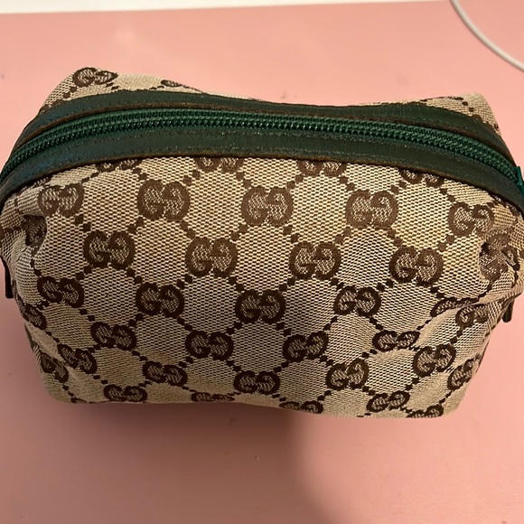 Authentic Gucci pouch / USED CONDITION* - Picture 1 of 12